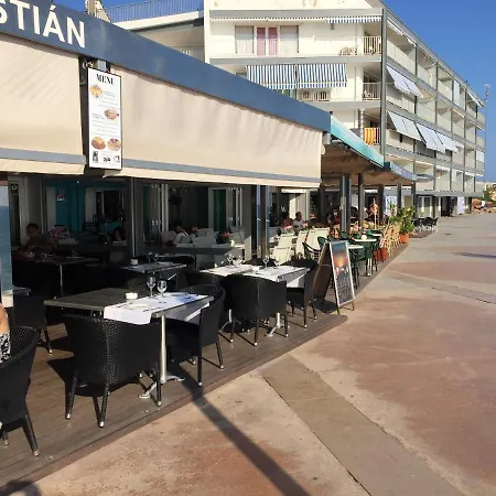 Comfortable Seaside In 85 M² Sea View
