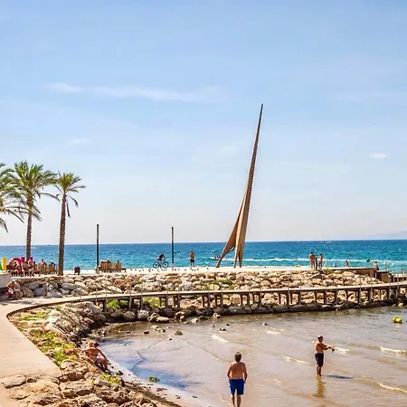 Apartment Comfortable Seaside In 85 M² Sea View *