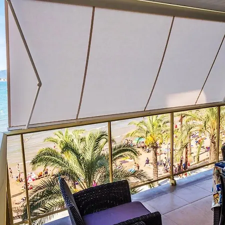 Comfortable Seaside In 85 M² Sea View