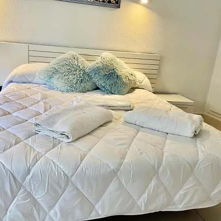 Comfortable Seaside In 85 M² Sea View Apartment Salou