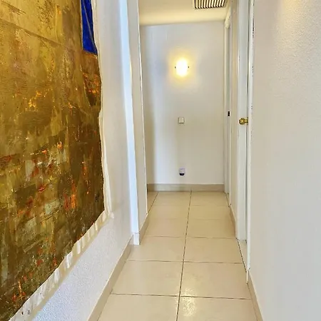 Apartment Comfortable Seaside In 85 M² Sea View