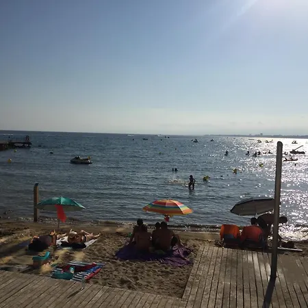 Apartment Comfortable Seaside In 85 M² Sea View Salou