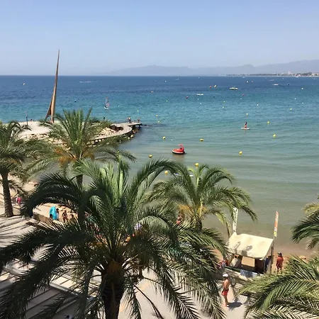 Apartment Comfortable Seaside In 85 M² Sea View Salou