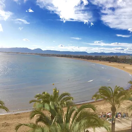 Comfortable Seaside In 85 M² Sea View